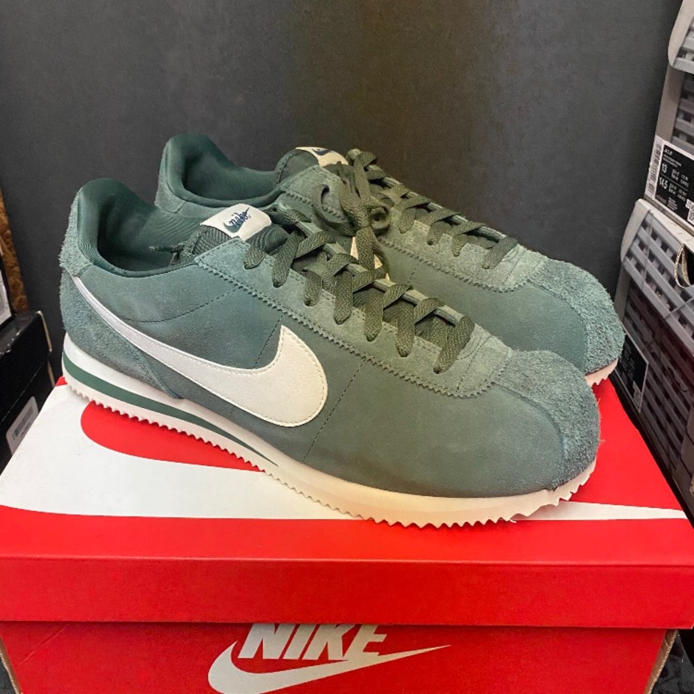 Nike Classic Cortez “Vintage Green” FZ3594-338 Mens 13